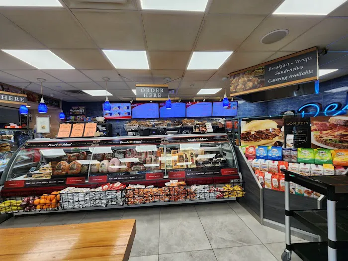 Don Pepi Deli Picture 1