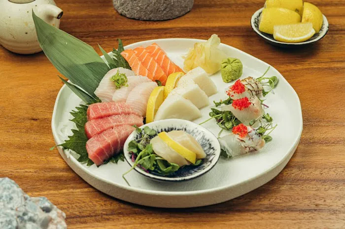 Suram Sushi & Udon Picture 5