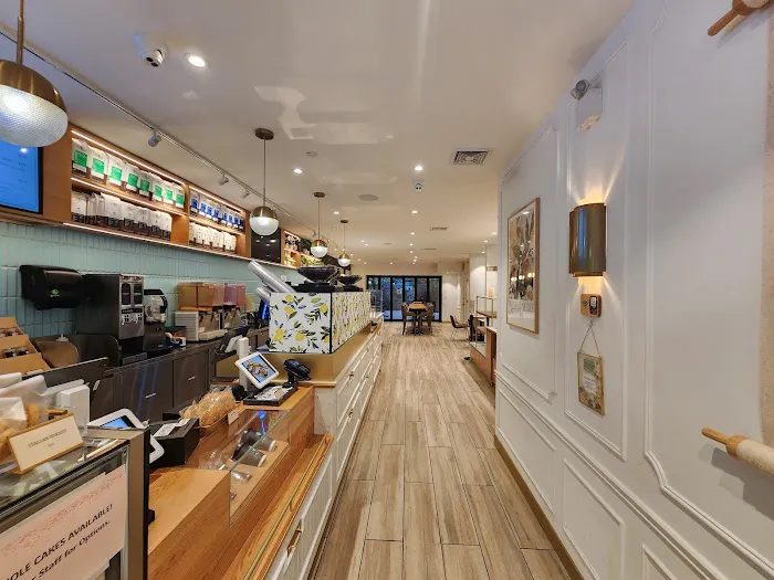 Angelina Bakery Nomad Picture 4