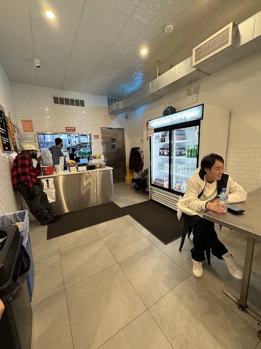 7th Street Burger Nomad Picture 5
