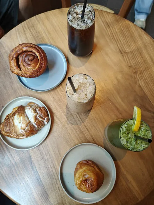 🧳 Paper Coffee Picture 3