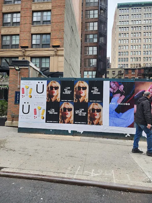 Paul Bar NYC Picture 8