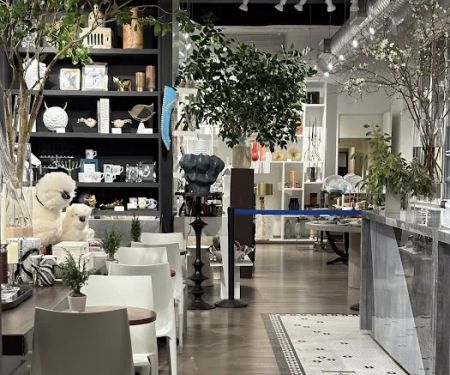 Jung Lee NY Floral Cafe