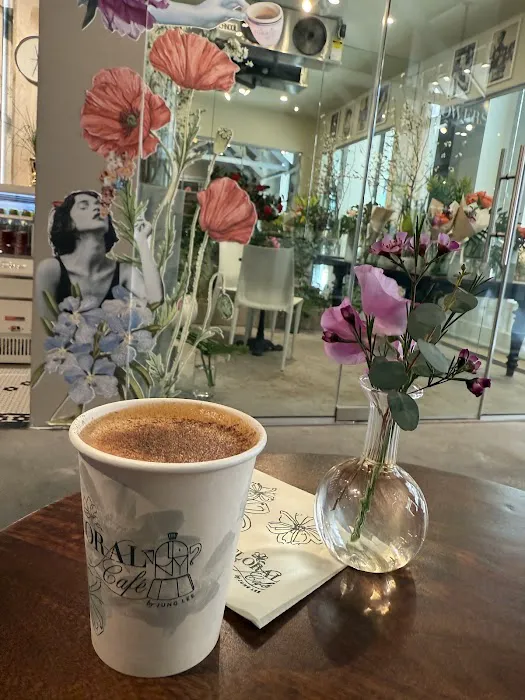 Jung Lee NY Floral Cafe Picture 6