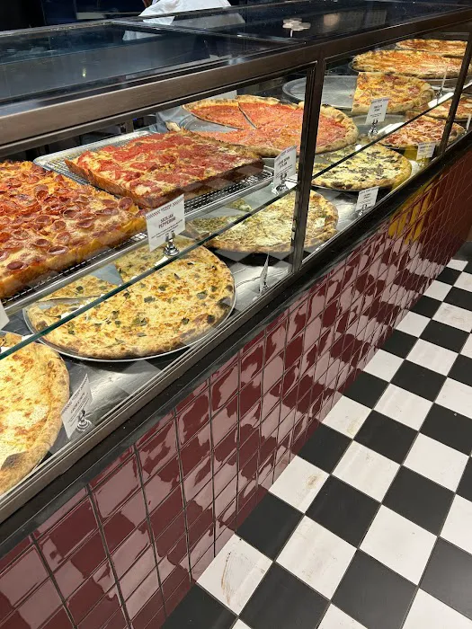 Upside Pizza Picture 5