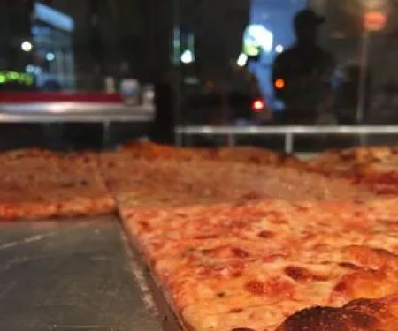 Vito's Slices and Ices