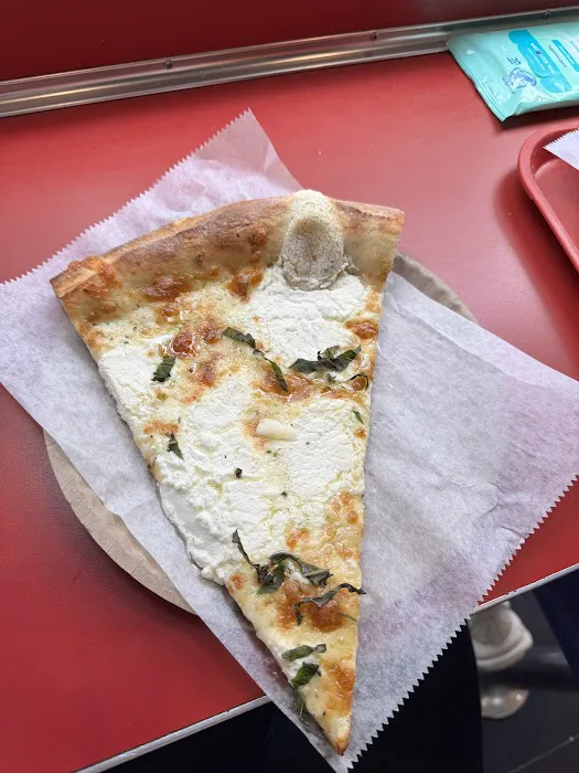 Vito's Slices and Ices Picture 10