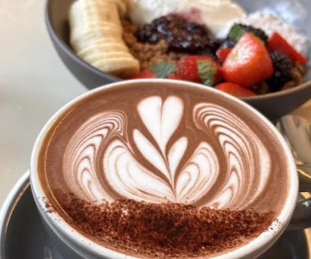 In Common NYC - A Breakfast & Brunch Restaurant
