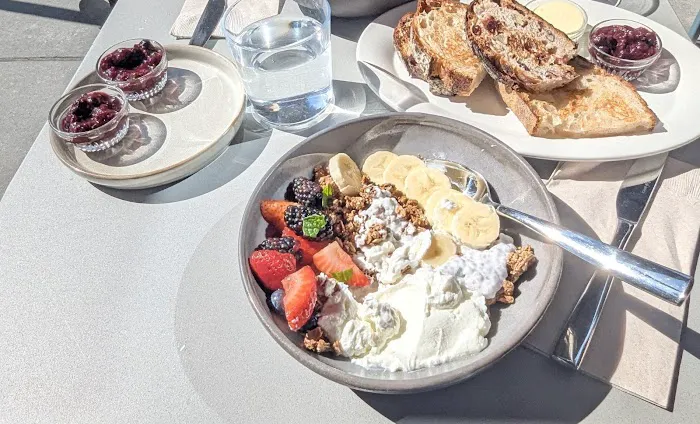 In Common NYC - A Breakfast & Brunch Restaurant Picture 7