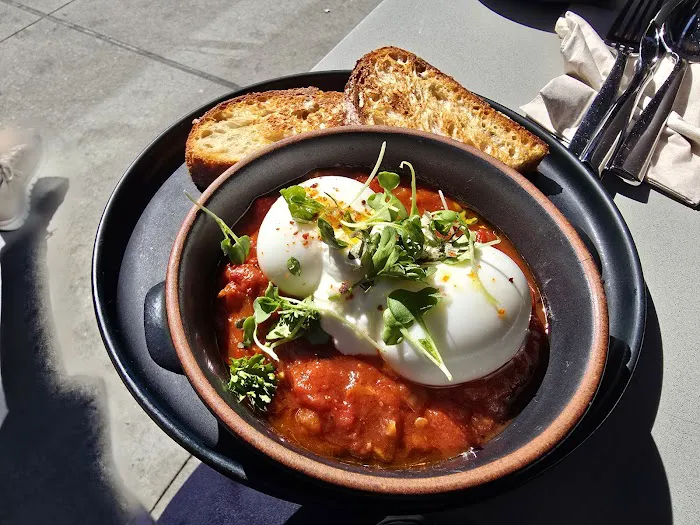 In Common NYC - A Breakfast & Brunch Restaurant Picture 2