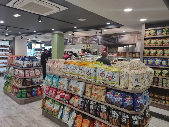 River Food Market Picture 6