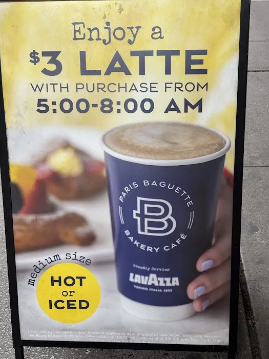 Paris Baguette Picture 1