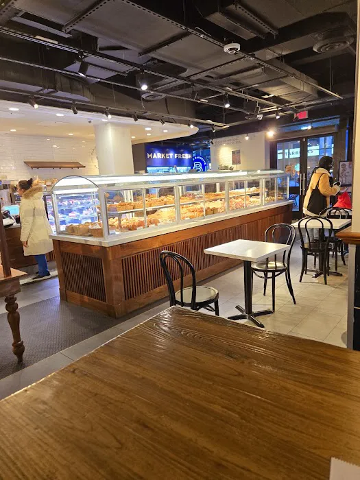 Paris Baguette Picture 3