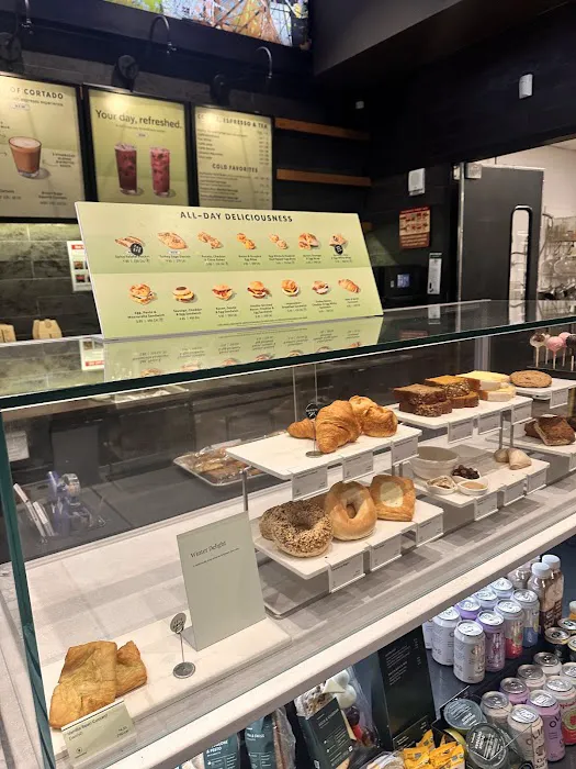 Starbucks Picture 3