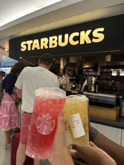Starbucks Picture 8