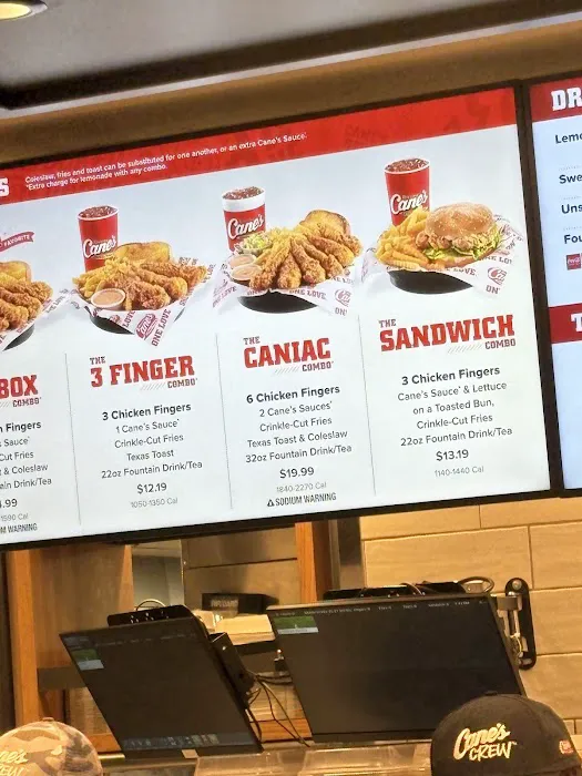 Raising Cane's Chicken Fingers Picture 4