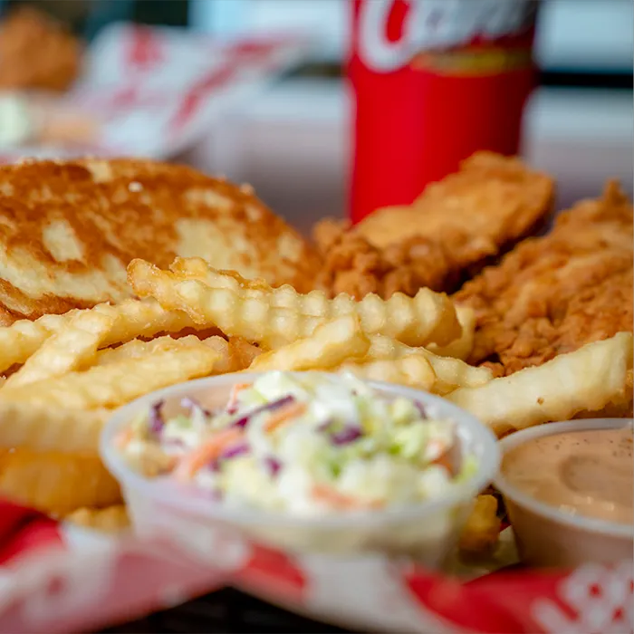 Raising Cane's Chicken Fingers Picture 7