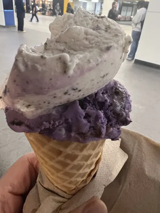 Insomnia Cookies Picture 10