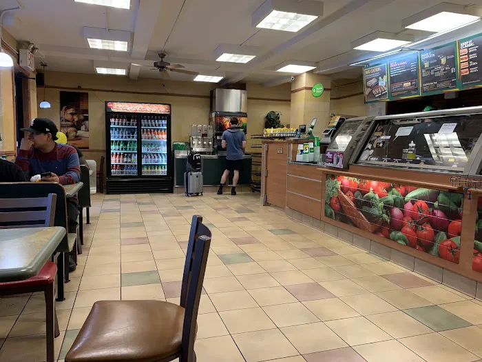 Subway Picture 6
