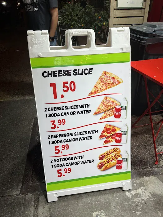 1.50 Pizza Store Picture 4