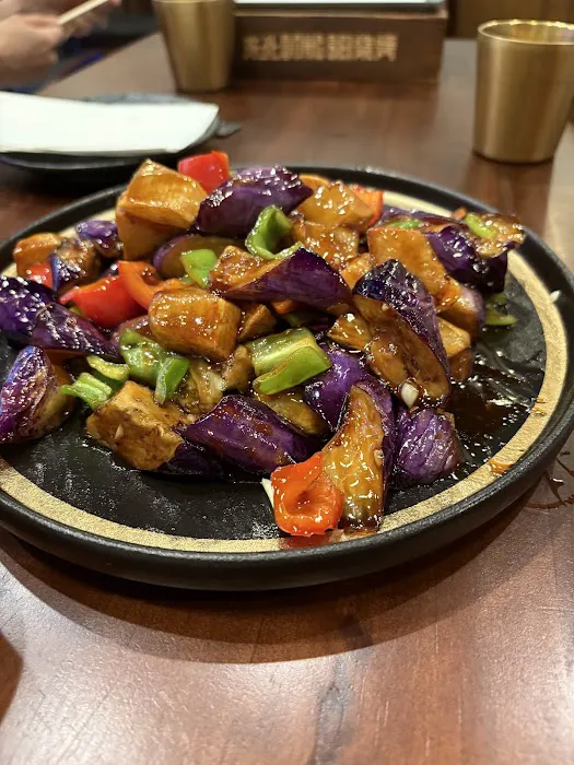 DONGBEI Restaurant & Bar东北餐厅&酒吧 Picture 9