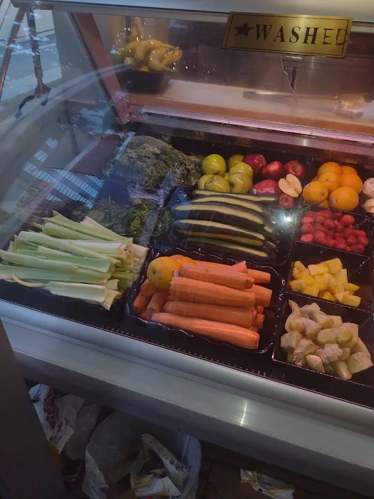 H-Yard Gourmet Deli Picture 6