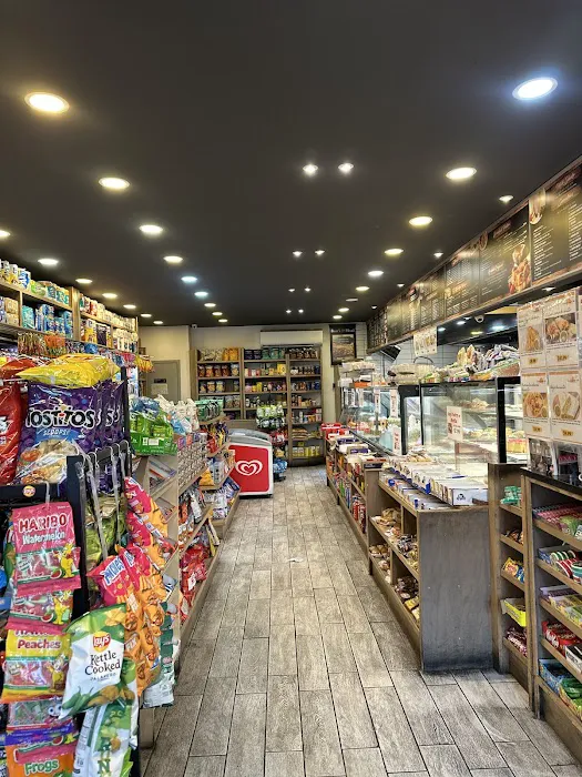 Sunset Gourmet Deli Picture 5