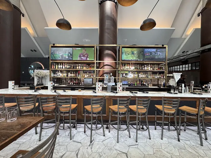 Burgerology Midtown Picture 3