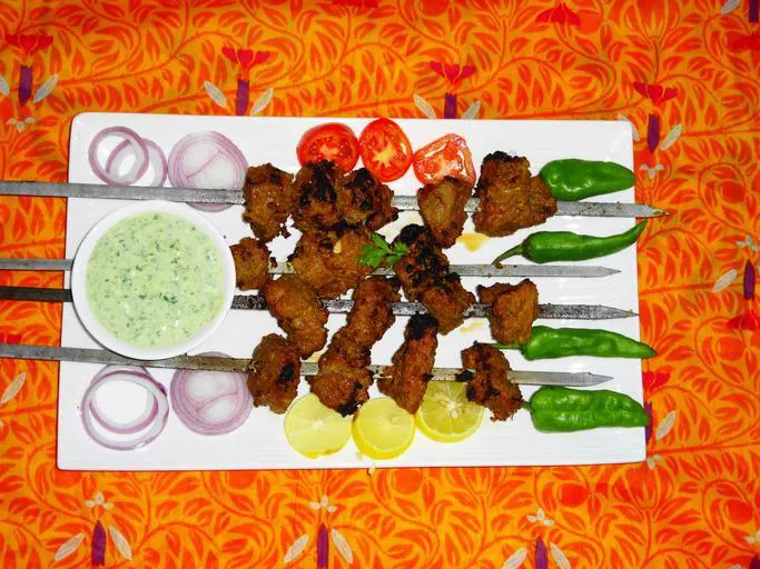 HALAL KITCH Picture 3