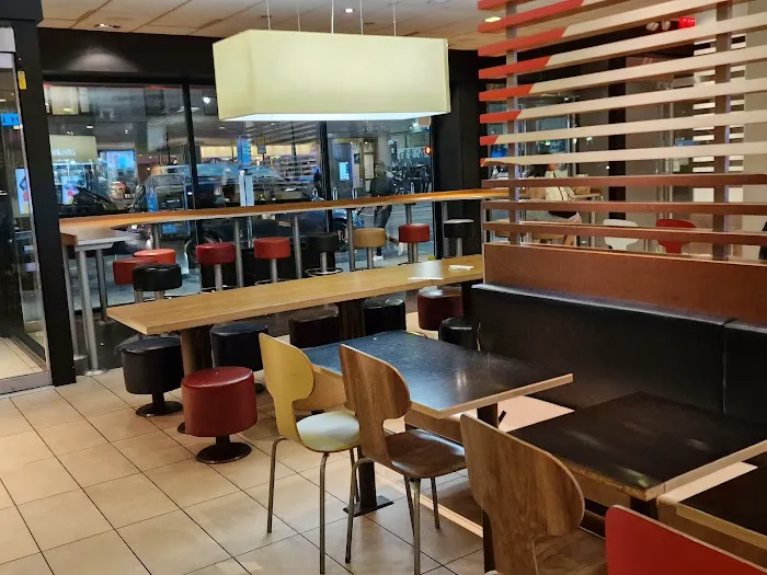 McDonald's Picture 8