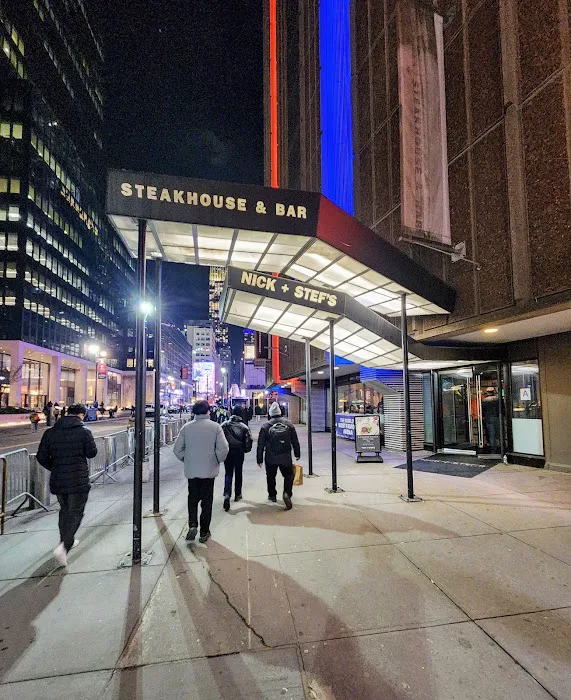 Nick + Stef's Steakhouse Picture 10