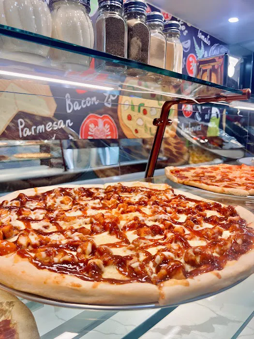 Dude's Pizza Picture 7
