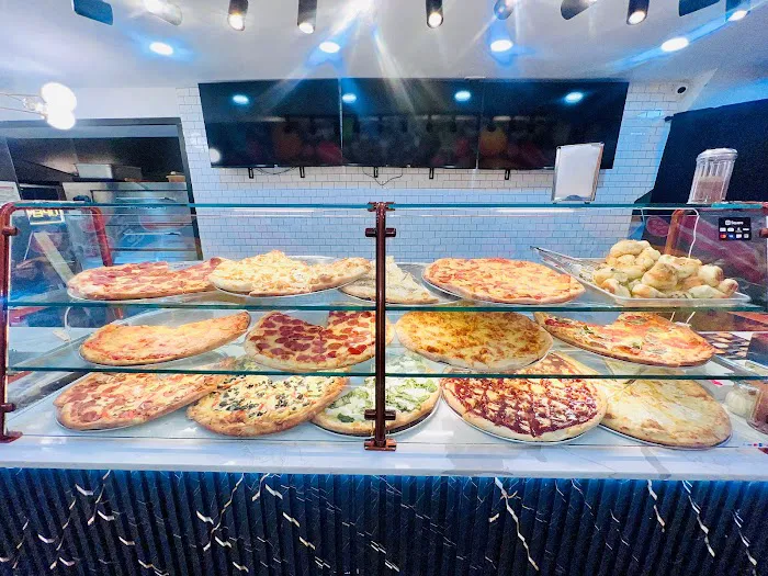 Dude's Pizza Picture 5