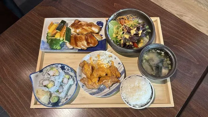 Catzuneko Shokudo | Sushi & Japanese Dining NYC Picture 9