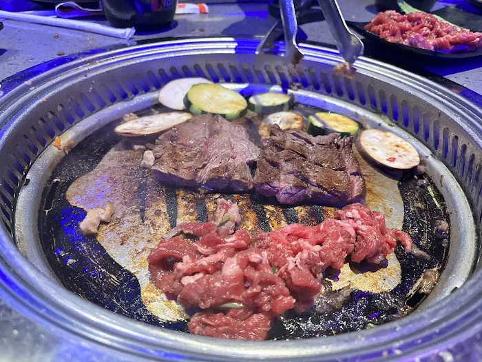 KPOT Korean BBQ & Hot Pot Picture 3