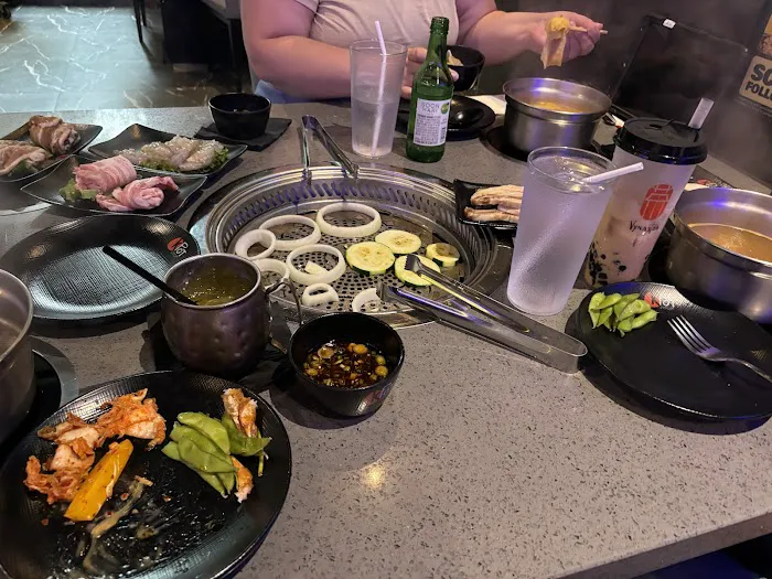 KPOT Korean BBQ & Hot Pot Picture 10