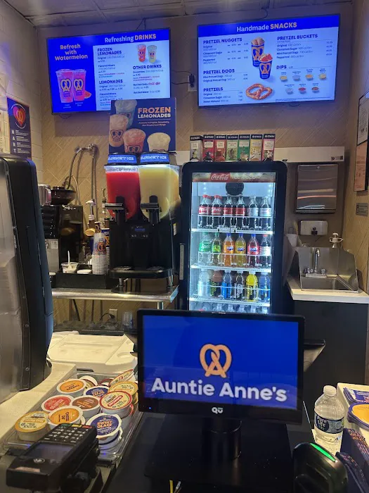 Auntie Anne's Picture 3