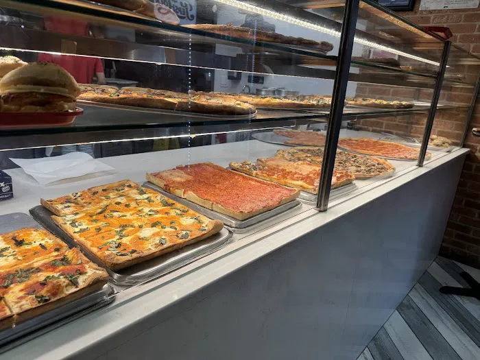Rose's Pizza Picture 9