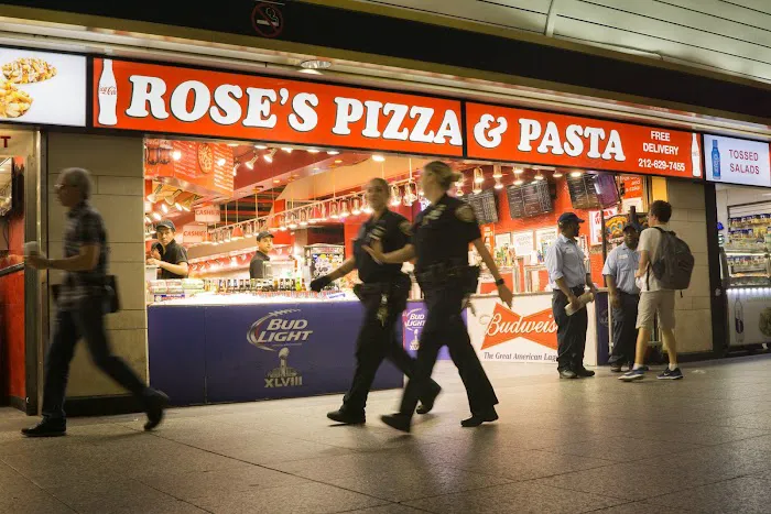 Rose's Pizza Picture 7