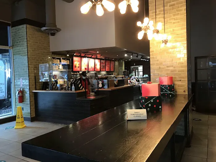 Starbucks Picture 8