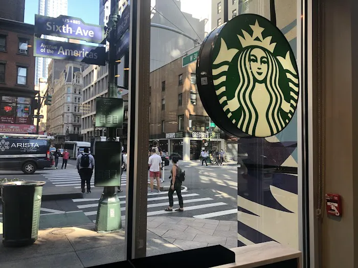 Starbucks Picture 10
