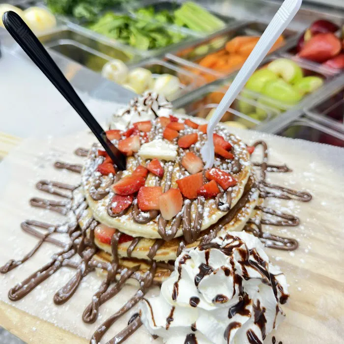 Lilly’s Shakes & Crepes Picture 10