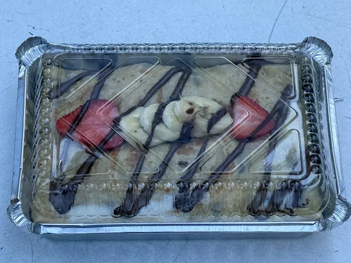 Lilly’s Shakes & Crepes Picture 7