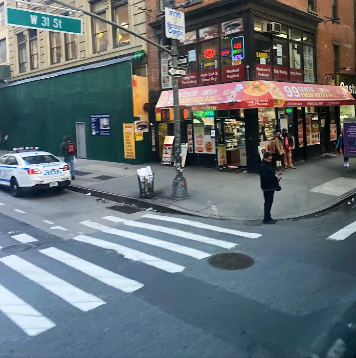 Fresh Pizza and Deli Picture 3