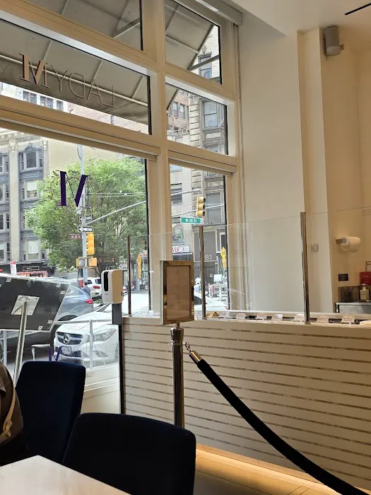 Lady M Cake Boutique - NYC Picture 1