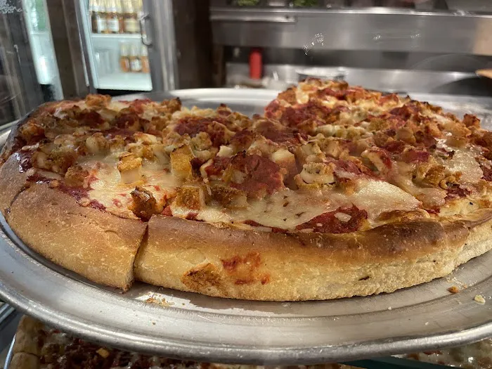 Rocky's Pizzeria Picture 8