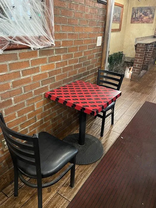 Rocky's Pizzeria Picture 7