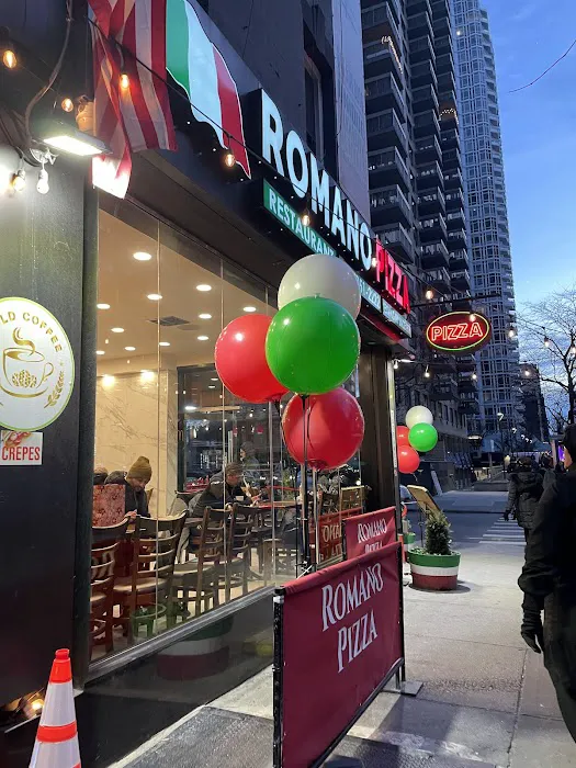 Romano Pizza Restaurant Picture 9