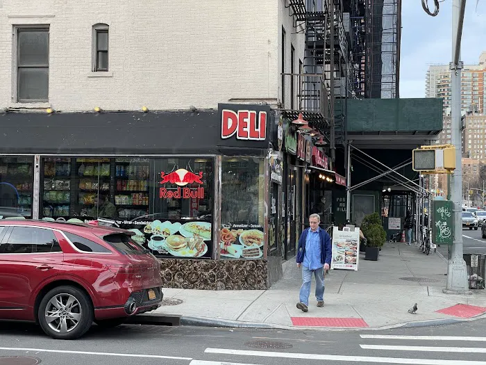 603 Gourmet Deli Picture 4
