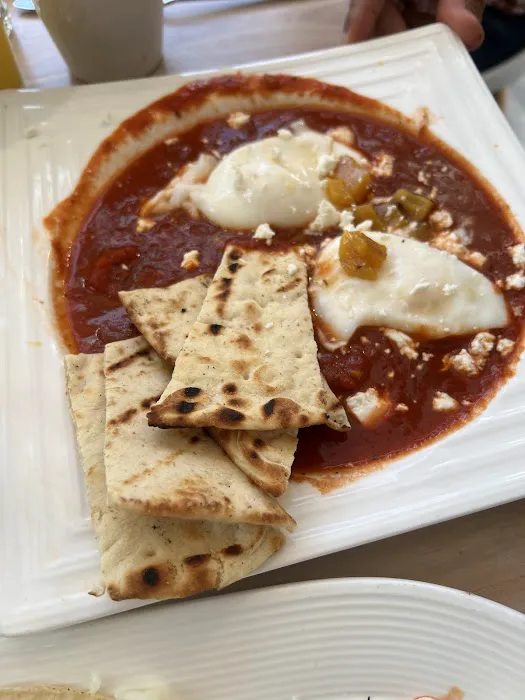 Meze Mazi Picture 10